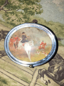 Box Sterling Silver with Sidesaddle Theme Ring Container